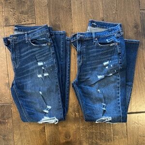 Old Navy Women’s Size 10 Tall Mid Rise Boyfriend Distressed Blue Jeans - 2 Pack